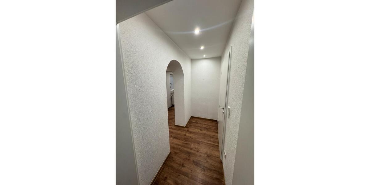 Sanierte 4 Zimmer Wohnung 145qm 4 zimmer