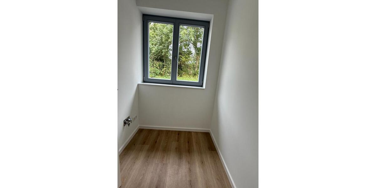 Erstbezug in Sünderup: Stilvolles Reihendhaus mit Terrasse! 3.5 zimmer