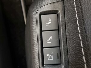 Opel Mokka Ultimate Navi Pro Park&Go Premium uvm 6.772 km 27.870 € HAAN 42781