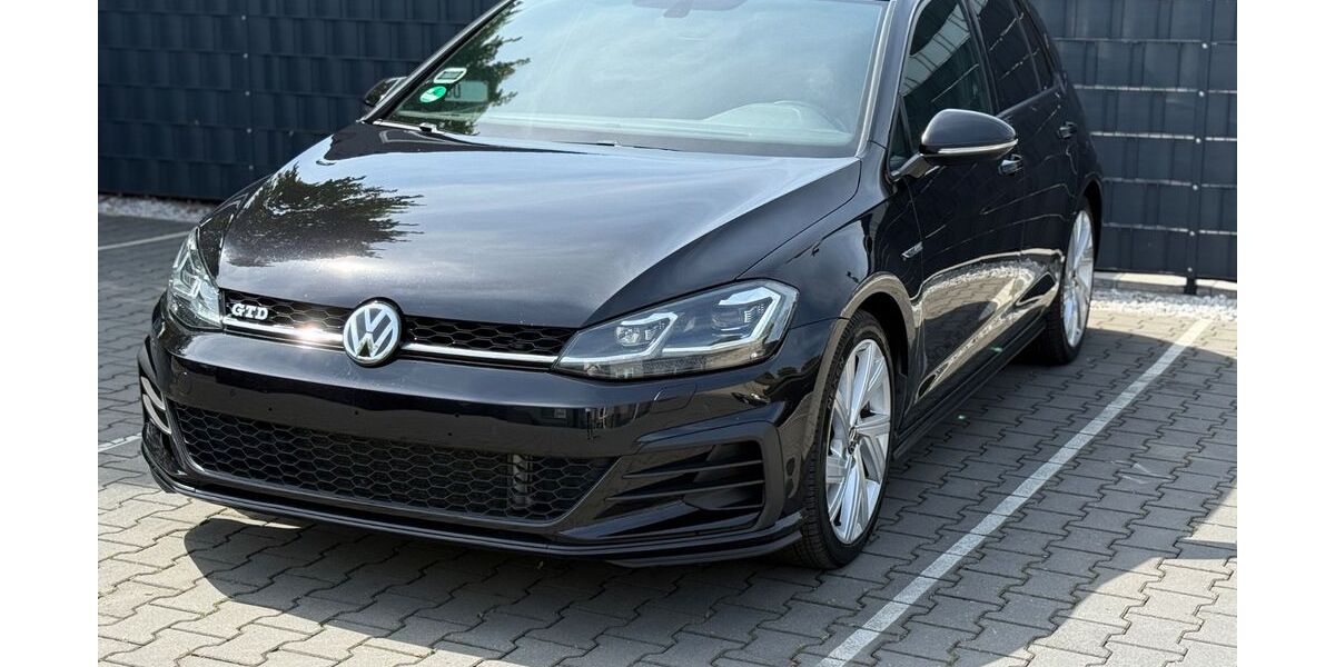 VW Golf 183.000 km 16.880 &euro; Duisburg 47138