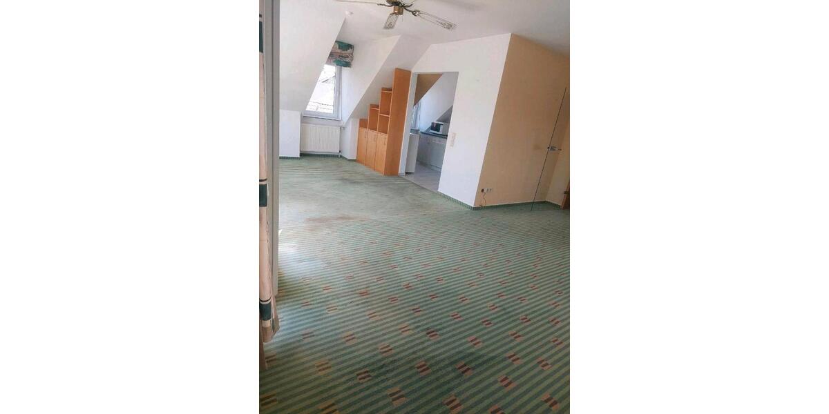 Dachgeschoßwohnung Bielefeld Jöllenbeck - 2 Zimmer, 63 m&sup2;, 620&euro; | Angebot:26397793