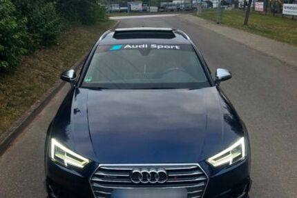 Audi A4 79.500 km 22.999 &euro; Bad Arolsen 34454