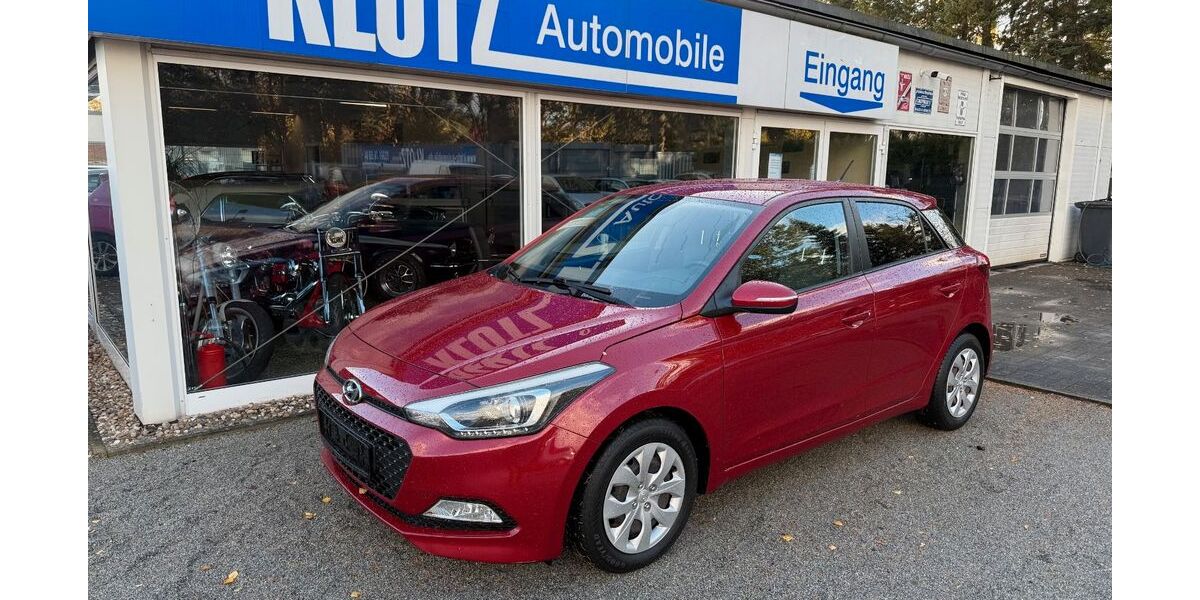 Hyundai i20 87.802 km 12.990 &euro; Fürstenwalde 15517