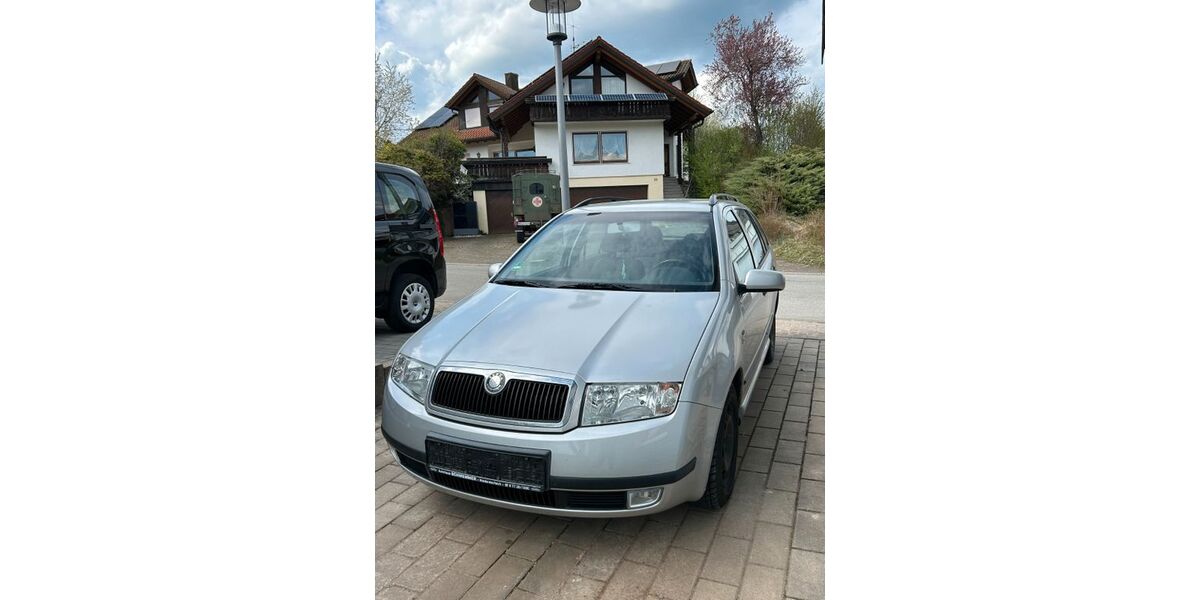 Skoda Fabia 183.322 km 1.299 &euro; Niedereschach 78078