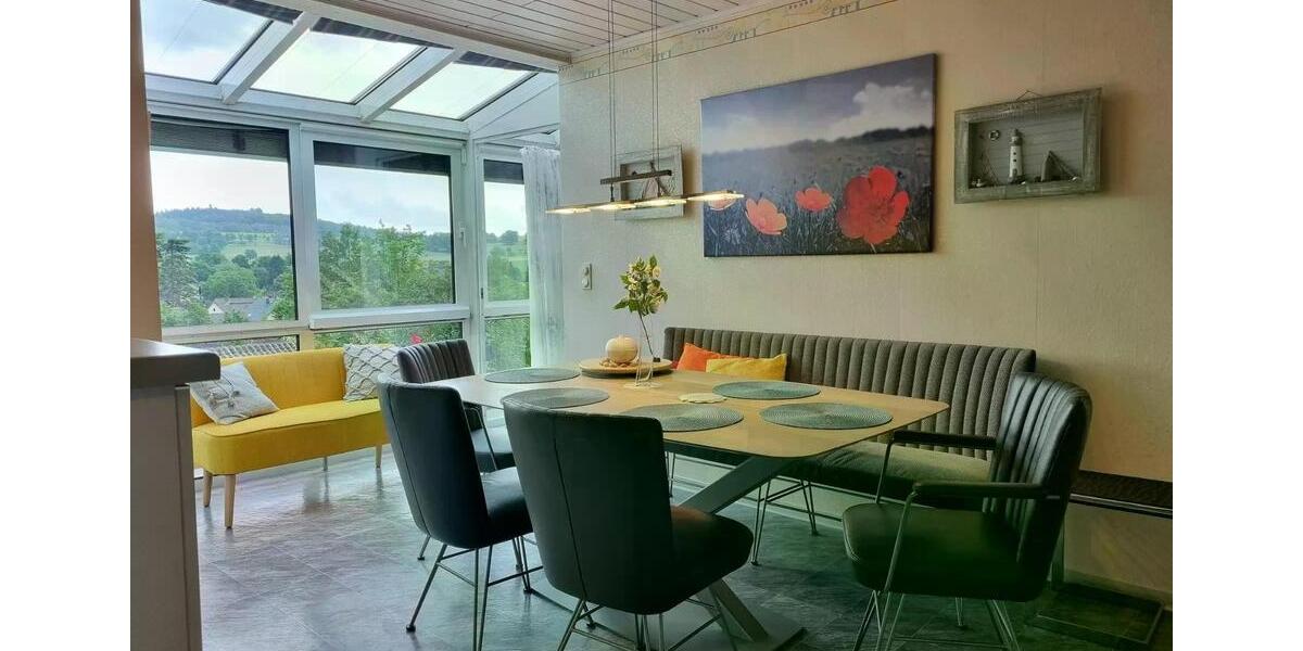 Einfamilienhaus Schotten - 8 Zimmer, 270 m&sup2;, 369.000&euro; | Angebot:24572823