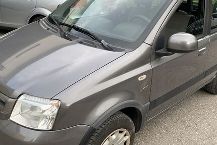 Fiat Panda 178.000 km 3.690 € Lenggries,Fleck 83661