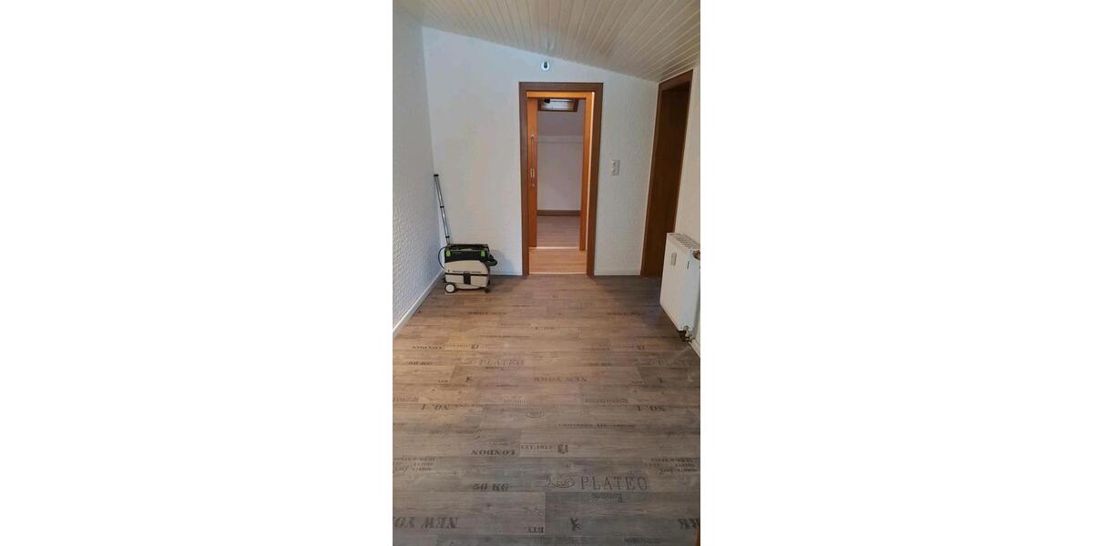 Dachgeschoßwohnung Birresborn - 4 Zimmer, 100 m&sup2;, 650&euro; | Angebot:26394055