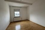 Außergewöhnliche und sehr großzügige 5 Zimmer Mansardenwohnung mit Dachterrasse und Wintergarten - Terrassenwohnung Roth Eckersmühlen | Angebot:26998526