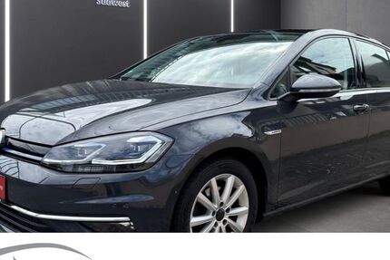 VW Golf 67.600 km 16.590 &euro; Müllheim 79379