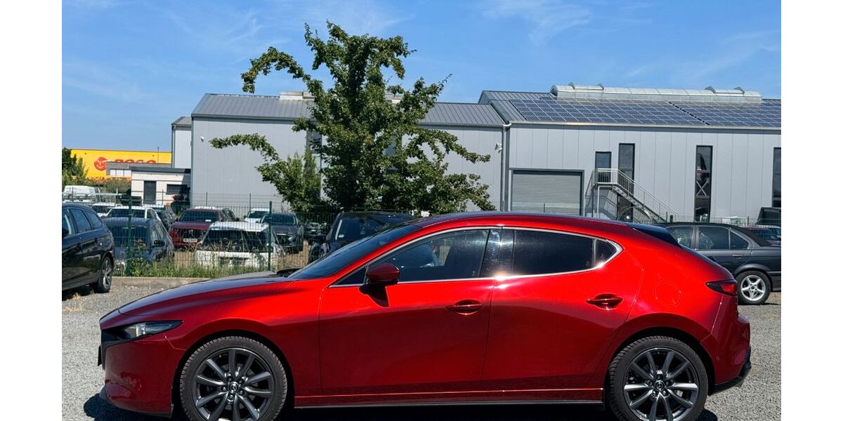 Mazda 3 109.000 km 17.250 &euro; Düren 52351