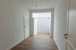 Helle 4-Zimmer-Wohnung mit kleinem Garten und Stellplatz – Erstbezug nach Sanierung