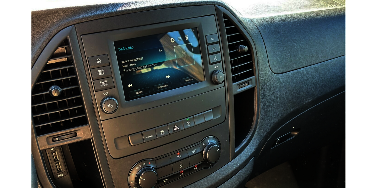 Mercedes-Benz Vito Pro 114 CDI lang Tourer Kamera Autom Navi 128.382 km 25.900 &euro; Wuppertal 42327