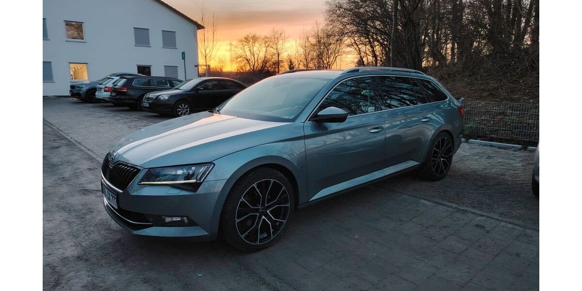 Skoda Superb 171.000 km 14.900 &euro; Hebertshausen 85241