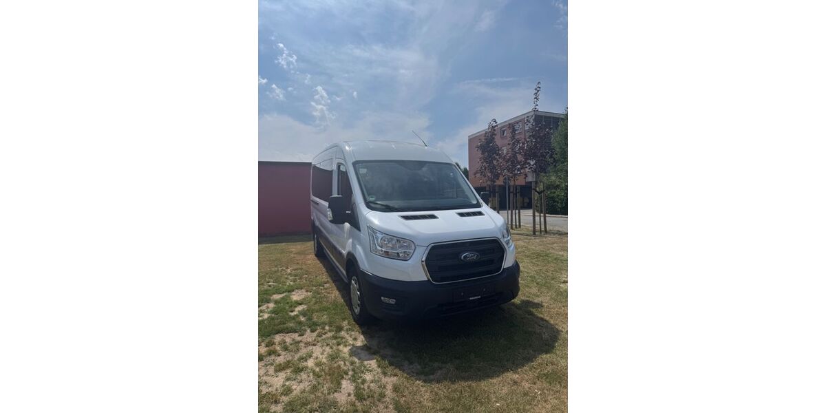 Ford Transit 142.946 km 19.300 &euro; Lotte 49504