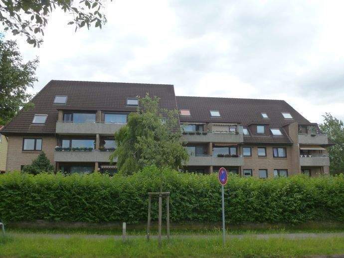 2-Zimmer-Wohnung mit 2 zusätzlichen Räumen im Spitzboden, Friedheim 25 a in Flensburg 2 zimmer