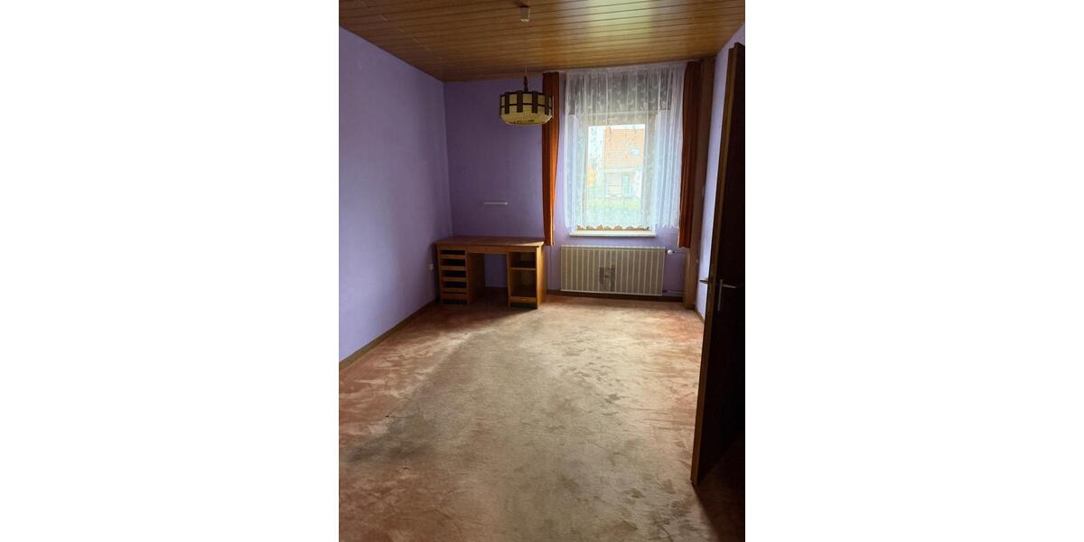 Reihenhaus Dillingen (Saar) - 9 Zimmer, 190 m&sup2;, 179.000&euro; | Angebot:27290815