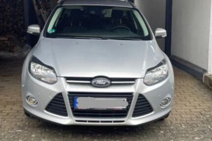 Ford Focus 276.000 km 3.999 &euro; Warburg 34414