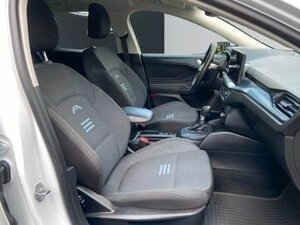 Ford Focus 1.0 Active*WinterP*Navi*LED*PDC* 62.500 km 17.390 &euro; Nidderau 61130