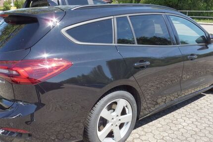 Ford Focus 83.500 km 18.990 &euro; Burgoberbach 91595