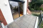 SCHICK und SUPER ZENRAL im ACHIMER BAUERNVIERTEL Hochwertige, schöne 3 Zimmer-Maisonette-Wohnung Baujahr 2022 mit großem Balkon und Garagenplatz