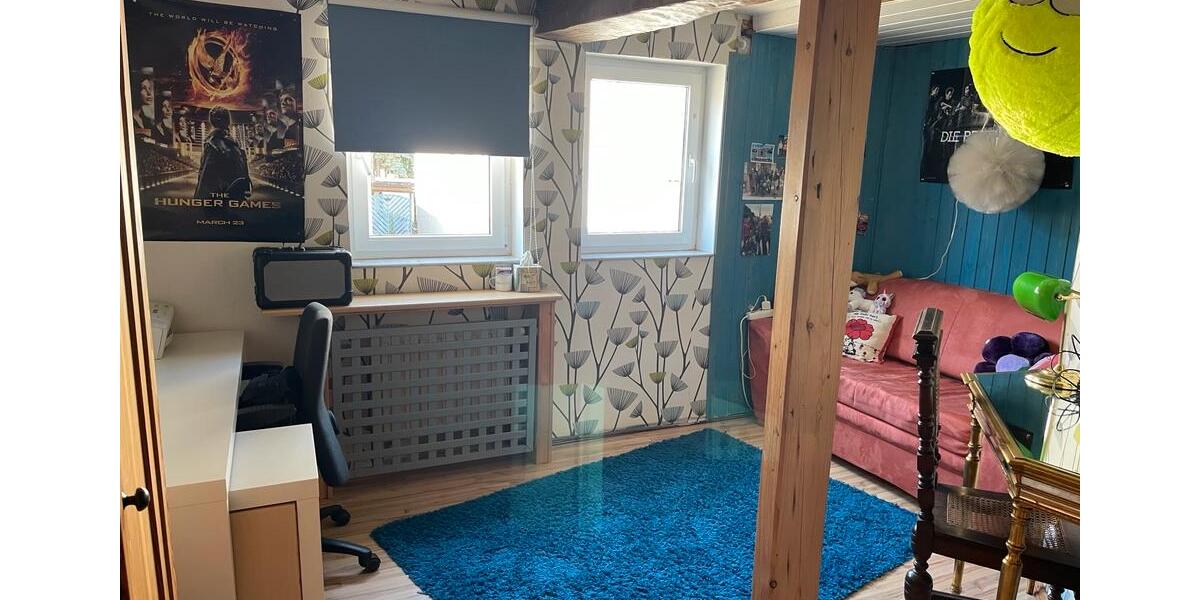 Einfamilienhaus Gladenbach - 4 Zimmer, 100 m&sup2;, 190.000&euro; | Angebot:27096689