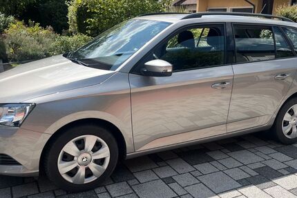 Skoda Fabia 70.380 km 8.300 &euro; Alteglofsheim 93087