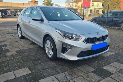 Kia ceed / Ceed 168.256 km 9.600 &euro; Nordhorn 48529