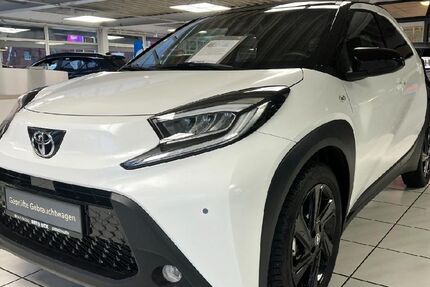 Toyota Aygo (X) 12.000 km 18.790 &euro; Bremerhaven 27580