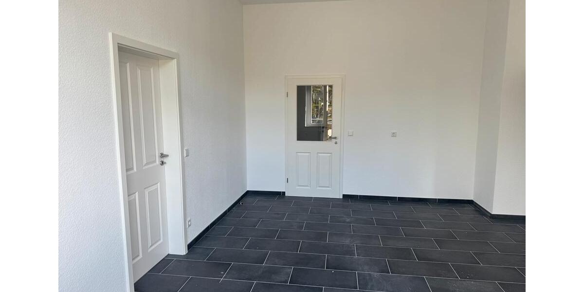 Etagenwohnung Blankenburg (Harz) - 3 Zimmer, 110 m&sup2;, 890&euro; | Angebot:26336030