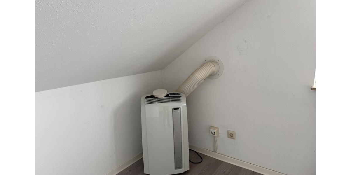 Dachgeschoßwohnung Renningen - 2 Zimmer, 44 m&sup2;, 198.000&euro; | Angebot:25989349