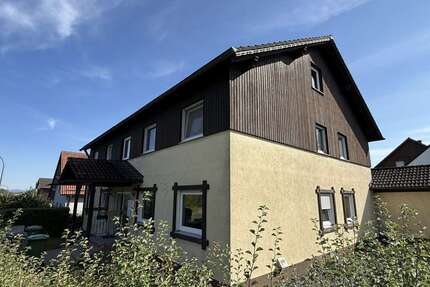 Wohnung zum Kaufen in Wiesau 89.000 € 66.74 m² 3 zimmer