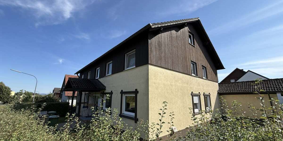 Wohnung zum Kaufen in Wiesau 89.000 € 66.74 m² 3 zimmer