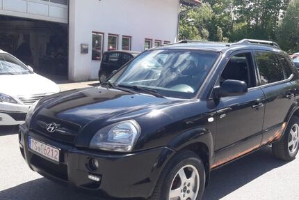 Hyundai TUCSON 260.000 km 2.200 &euro; Bergen 83346
