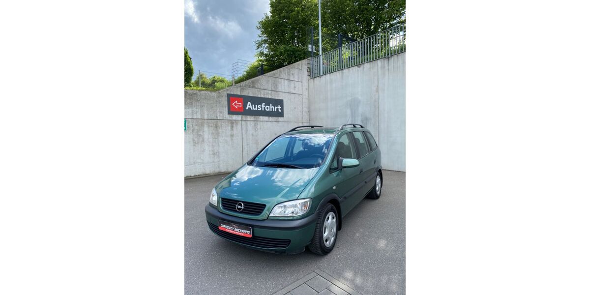 Opel Zafira 60.000 km 3.999 &euro; Backnang 71522