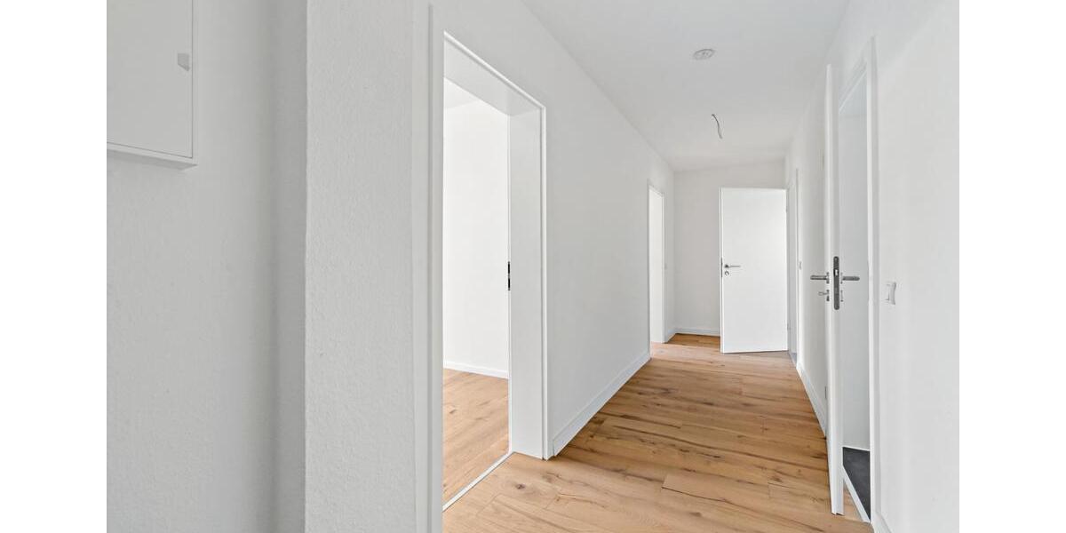 Dachgeschoßwohnung Halle (Saale) Am Wasserturm/Thaerviertel - 2 Zimmer, 65 m&sup2;, 475&euro; | Angebot:26441157