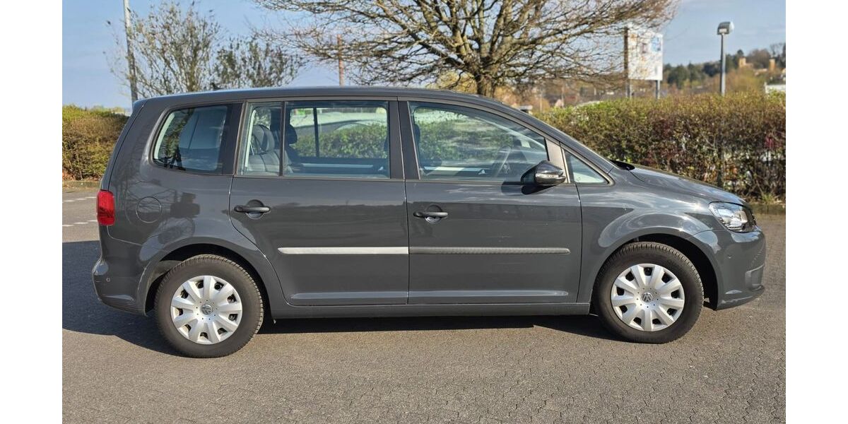 VW Touran 59.683 km 10.500 &euro; Bonn 53123