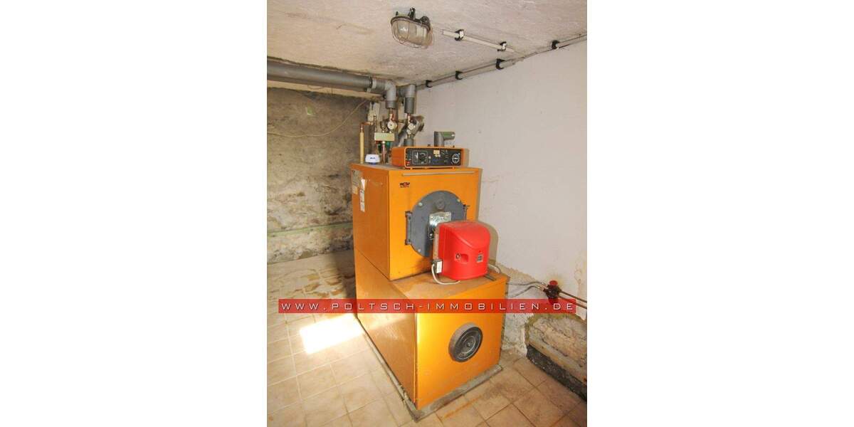 Einfamilienhaus Weida - 4 Zimmer, 121 m&sup2;, 99.000&euro; | Angebot:25747517