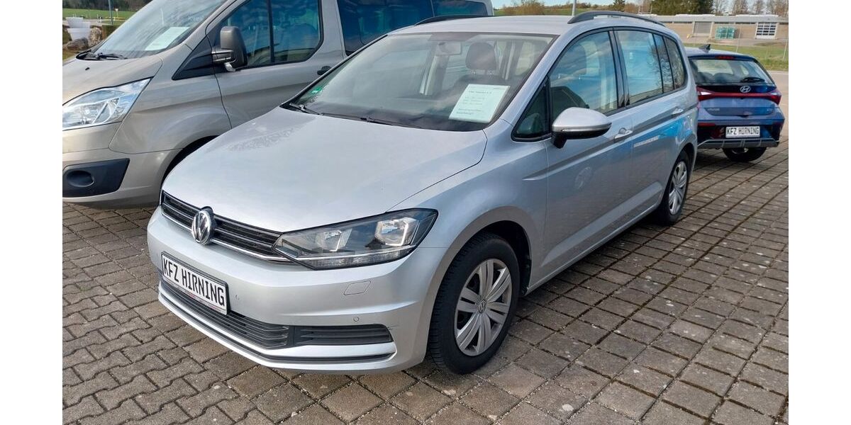 VW Touran 152.000 km 7.990 &euro; Feldstetten 89150