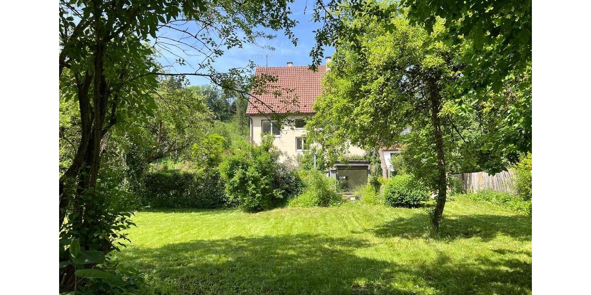 Einfamilienhaus Albstadt Gemarkung Onstmettingen - 6 Zimmer, 200 m&sup2;, 255.000&euro; | Angebot:26790882