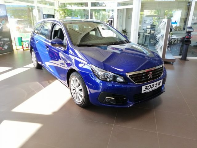 Peugeot 308 117.450 km 10.950 &euro; Leer 26789