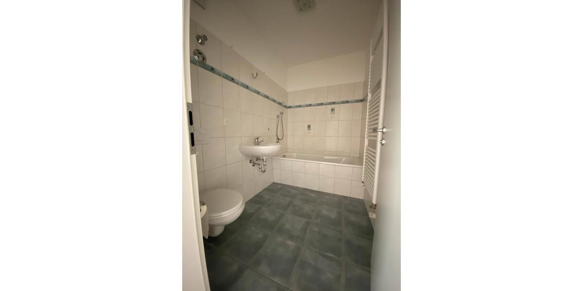 Etagenwohnung Amtsberg - 2 Zimmer, 62 m&sup2;, 422&euro; | Angebot:26588863