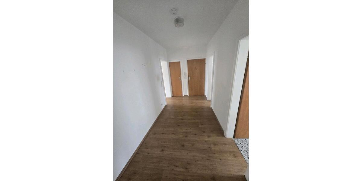 Erdgeschoßwohnung Marsberg - 3 Zimmer, 88 m&sup2;, 105.000&euro; | Angebot:27298656