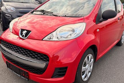 Peugeot 107 170.000 km 2.190 &euro; Paderborn 33104