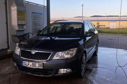Skoda Octavia 105.000 km 5.999 &euro; Uhlstädt-Kirchhasel 07407