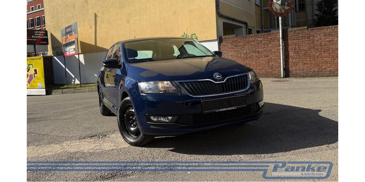 Skoda Rapid 93.530 km 8.890 &euro; Berlin - Pankow 13187