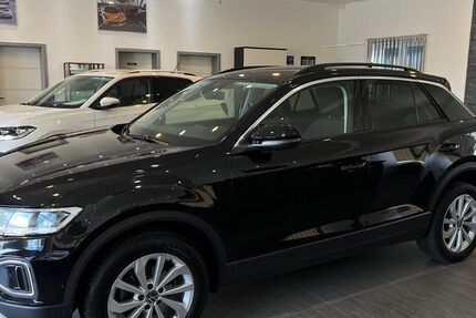 VW T-Roc 127.626 km 17.985 &euro; Volkmarsen 34471