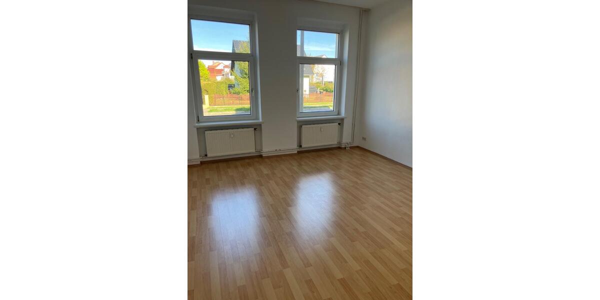 Erdgeschoßwohnung Naumburg (Saale) - 3 Zimmer, 75 m&sup2;, 400&euro; | Angebot:26405526