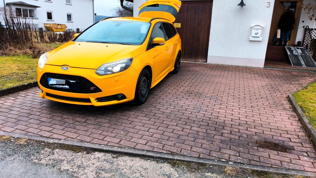 Ford Focus 190.000 km 9.000 &euro; Mitwitz 96268