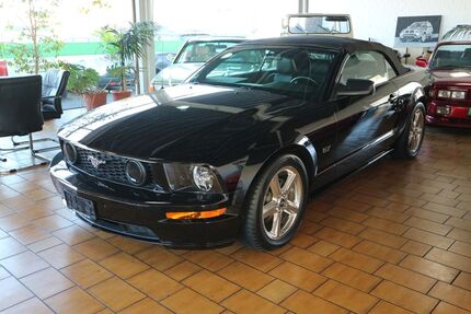 Ford Mustang 43.508 km 25.990 € Paderborn Schloß-Neuhaus 33104