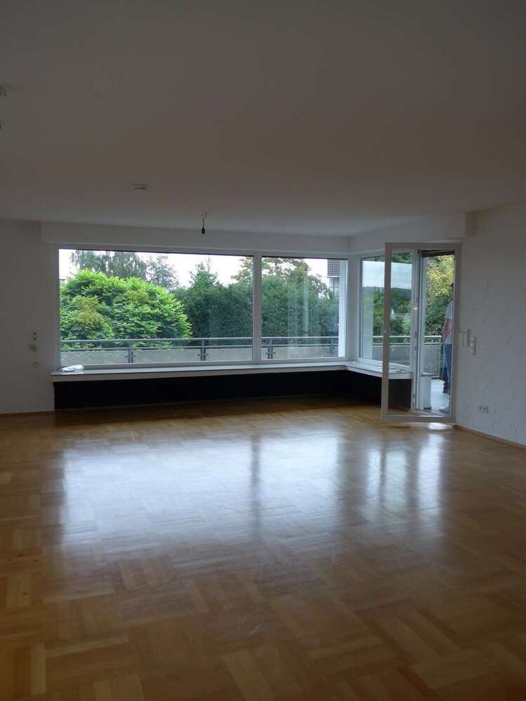 Haus zum Mieten in Witten 2.300 € 250 m²